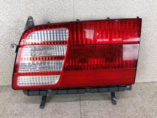 Запчасть вставка между стопов задняя правая TOYOTA GRANVIA