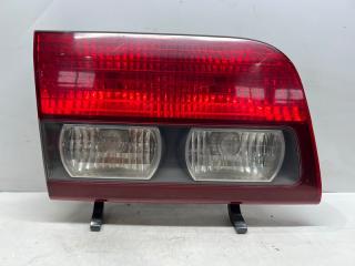 Запчасть вставка между стопов задняя левая TOYOTA REGIUS