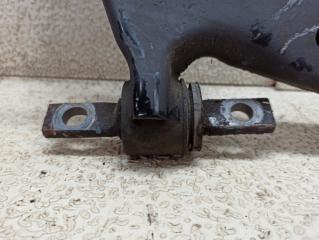 Рычаг правый передний HONDA STEPWGN RG1 K20A 3 ракурс