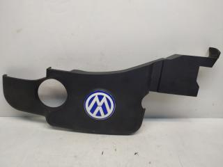 Пластиковая крышка на двс VOLKSWAGEN PASSAT