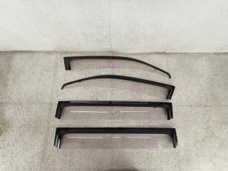 Ветровики комплект TOYOTA NOAH AZR60 1 ракурс