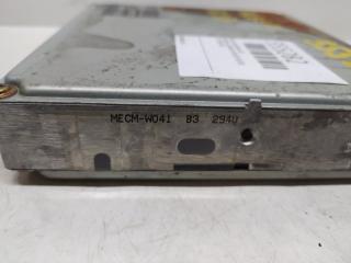 Блок управления efi NISSAN ELGRAND ALWE50 VG33E 23710VE410 3 ракурс