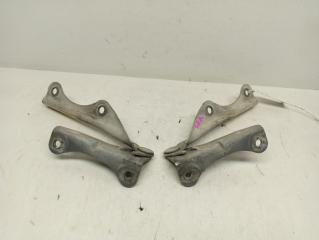 Петля капота MITSUBISHI DEBONAIR S11A 1 ракурс