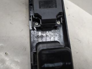 Блок упр. стеклоподьемниками правый передний MAZDA PREMACY CREW C235 66 350A 5 ракурс