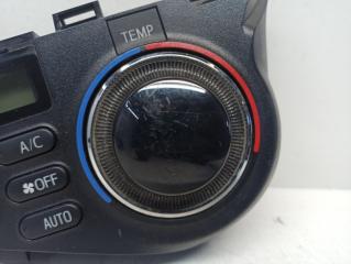 Климат-контроль TOYOTA AQUA NHP10 555943-2000 2 ракурс