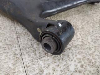 Рычаг правый передний SUBARU IMPREZA GP7 3 ракурс
