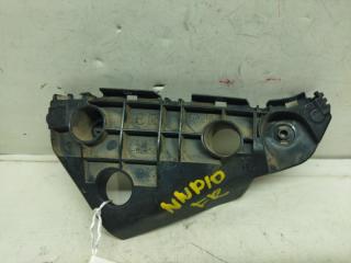 Крепеж бампера правый передний TOYOTA PORTE NNP10 52143-52150 1 ракурс