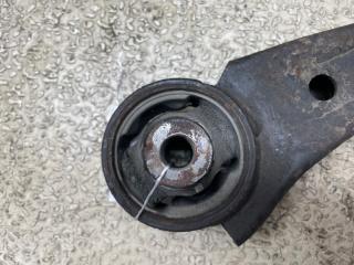 Рычаг правый передний HONDA STEPWGN RG1 K20A 3 ракурс