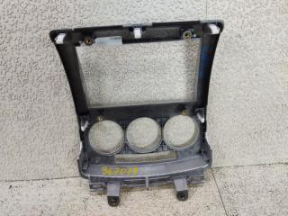 Консоль магнитофона MAZDA PREMACY CREW C23555211 3 ракурс