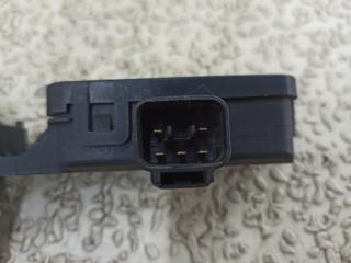 Датчик загрязнения воздуха TOYOTA CELSIOR UCF31 013650-0010 4 ракурс