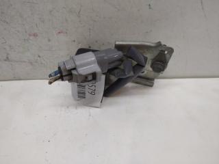 Блок предохранителей LEXUS LS460 USF40 86516-50010 3 ракурс