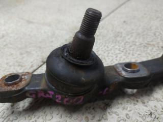 Шаровая опора TOYOTA CROWN GRS200 4GR-FSE 2 ракурс