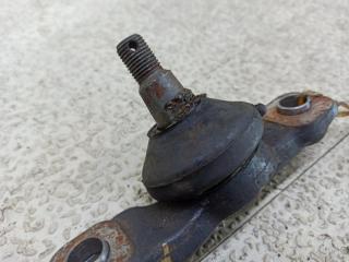 Шаровая опора левая передняя TOYOTA CROWN GRS180 4GR-FSE 3 ракурс