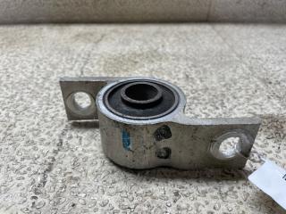 Сайлентблок правый передний SUBARU IMPREZA GG2 EJ15 20201AA030 1 ракурс