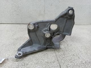 Опора подвесного подшипника NISSAN SERENA CNC25 MR20DE 5 ракурс Опора подвесного подшипника NISSAN SERENA CNC25 MR20DE 5 ракурс