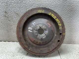 Маховик TOYOTA VITZ NCP10 2NZ-FE 2 ракурс Маховик TOYOTA VITZ NCP10 2NZ-FE 2 ракурс