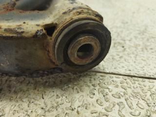 Рычаг левый передний NISSAN LARGO VW30 CD20T 3 ракурс