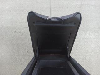 Бардачок между сиденьями LEXUS LS460 USF40 1UR-FSE 5 ракурс