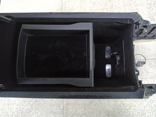 Бардачок между сиденьями LEXUS LS460 USF40 1UR-FSE 4 ракурс