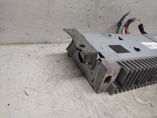 Усилитель звука TOYOTA CROWN MAJESTA URS206 0400506130 3 ракурс