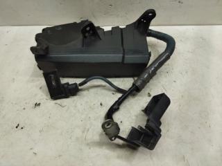 Блок предохранителей TOYOTA CROWN MAJESTA URS206 1UR-FSE 5 ракурс