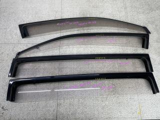 Ветровики комплект TOYOTA NOAH AZR60 1 ракурс