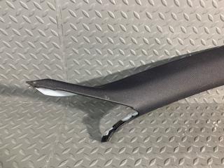 Накладка на стойку кузова правая передняя AUDI TT 8J3 8J8867234 2 ракурс