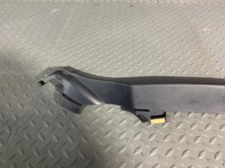 Накладка на стойку кузова TOYOTA CROWN GRS210 4GR-FSE 62551-30370 2 ракурс