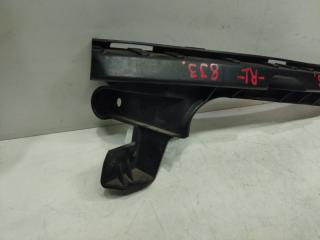 Крепеж бампера левый задний AUDI TT 8J3 8J0807483A 2 ракурс