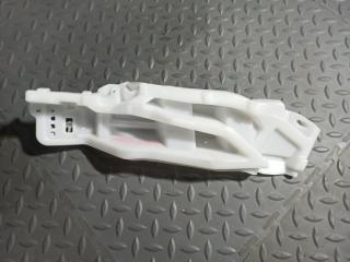 Проставка под стойку левая задняя TOYOTA LAND CRUISER PRADO GDJ150 1GD-FTV 66426-60020 2 ракурс