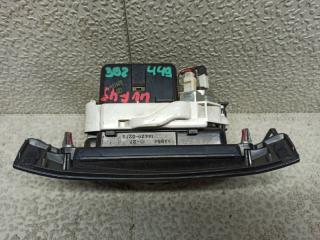 Пепельница LEXUS LS600H UVF45 3 ракурс