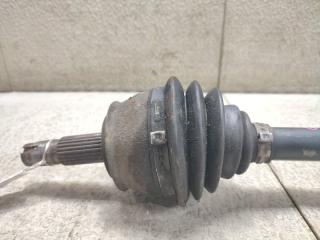 Привод правый передний ALFA ROMEO 147 937 2 ракурс Привод правый передний ALFA ROMEO 147 937 2 ракурс