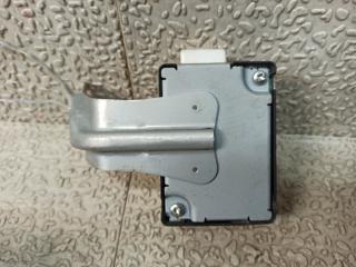 Электронный блок LEXUS LS600H UVF45 89740-50081 4 ракурс