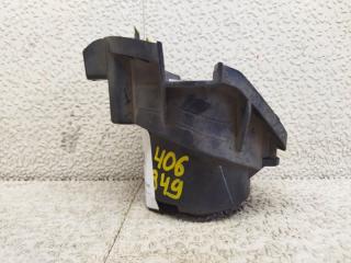 Туманка правая передняя TOYOTA ISIS ANM10 1AZ-FSE 89210656 3 ракурс