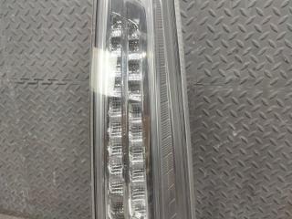 Стоп-сигнал правый задний NISSAN SERENA HC26 220-23438 3 ракурс