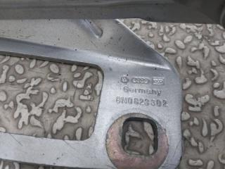Петля капота AUDI TT 8N3 3 ракурс