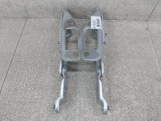 Петля капота AUDI TT 8N3 4 ракурс