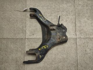 Фото запчасти рычаг нижний передний правый ISUZU BIGHORN контрактная запчасть Запчасть рычаг нижний передний правый ISUZU BIGHORN