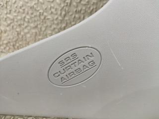 Накладка на стойку кузова правая TOYOTA CAMRY AVV50 2AR-FXE 62480-33190 3 ракурс Накладка на стойку кузова правая TOYOTA CAMRY AVV50 2AR-FXE 62480-33190 3 ракурс