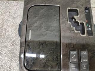 Консоль кпп LEXUS LS460 USF40 1UR-FSE 1A8H5-010G 5 ракурс Консоль кпп LEXUS LS460 USF40 1UR-FSE 1A8H5-010G 5 ракурс