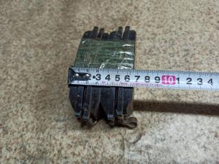 Тормозные колодки передние MITSUBISHI DION CR9W 2 ракурс