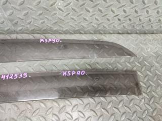 Ветровик задний TOYOTA VITZ KSP90 2 ракурс Ветровик задний TOYOTA VITZ KSP90 2 ракурс