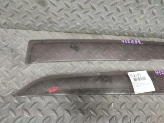 Ветровик задний TOYOTA VITZ KSP90 3 ракурс Ветровик задний TOYOTA VITZ KSP90 3 ракурс
