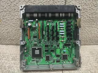 Блок управления efi SUBARU LEGACY BE5 EJ20 22644AA855 1 ракурс