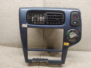 Консоль магнитофона NISSAN TERRANO TR50 682602W100 1 ракурс