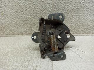 Замок капота MITSUBISHI LANCER CS5W 3 ракурс Замок капота MITSUBISHI LANCER CS5W 3 ракурс