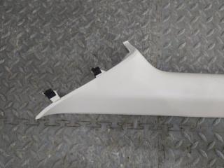 Накладка на стойку кузова левая передняя SUBARU LEVORG VM4 FB16 94010FJ010 2 ракурс