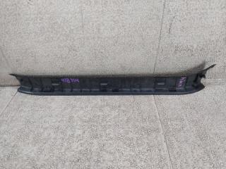 Накладка на порог салона правая передняя SUBARU LEVORG VM4 94060FJ050 3 ракурс