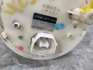 Топливный насос HONDA STEPWGN RF4 K20A 101961-7133 2 ракурс