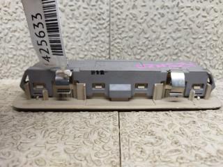 Плафон TOYOTA CROWN AZSH20 A25A-FXS 3 ракурс Плафон TOYOTA CROWN AZSH20 A25A-FXS 3 ракурс